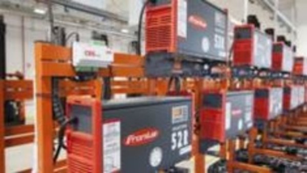 Fronius Batterie-Ladegeräte im Einsatz bei Ali  Italien