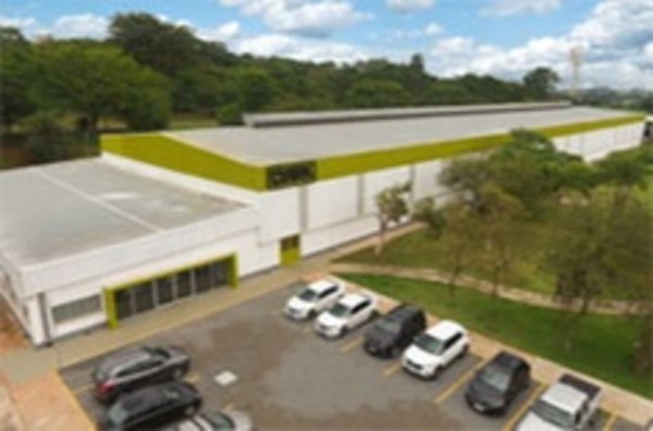 Clark eröffnet Firmensitz in Brasilien
