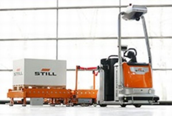 IFOY Award „AGV & Intralogistics Robot“ für automatisoerten STILL LTX 50  