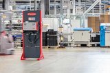 Fronius bietet auf alle Ladegeräte fünf Jahre Gewährleistung – auch für die neue Produktfamilie SelectION, die eigens für den Betrieb mit Lithium-Ionen-Batterien entwickelt wurde.