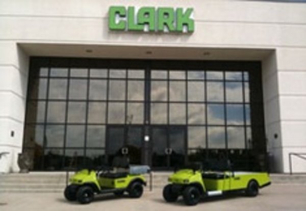 Clark Material Handling übernimmt Elektrofahrzeug-Hersteller EverGreen
